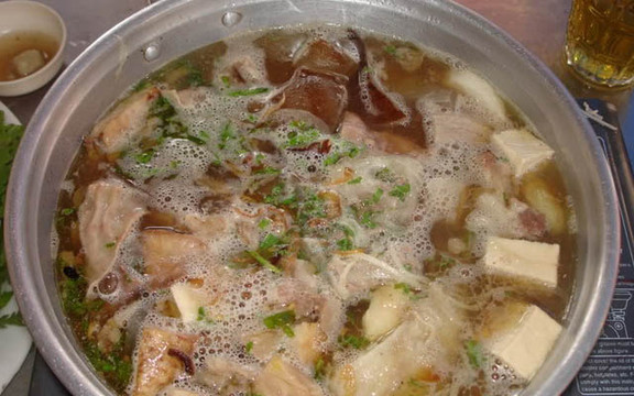 Phở Tứ Hải - Lẩu Bò, Món Nhậu