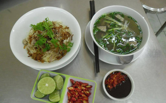 Phở Khô Chợ Kontum