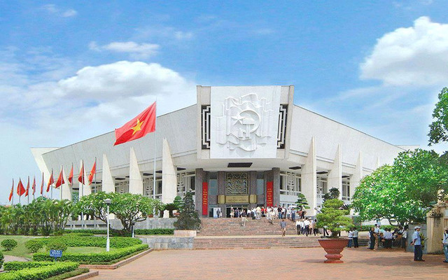 Bảo Tàng Hồ Chí Minh