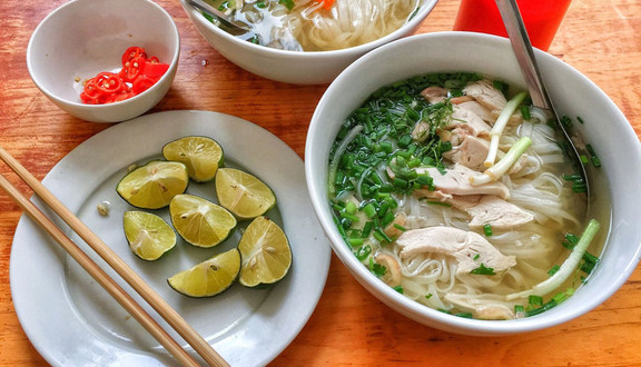 Hà Nội Quán - Phở, Miến & Xôi Gà