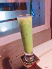 Matcha milkshake