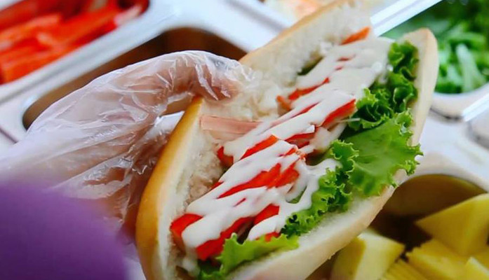 Gấu Bự - Bánh Mì Kẹp