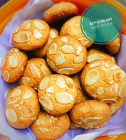 Bánh quy dừa hạnh nhân
Bánh ngậy vị bơ, thơm mùi dừa, kèm vị bùi béo của hạnh nhân.
Túi 500g/140k
Túi 1kg/270k