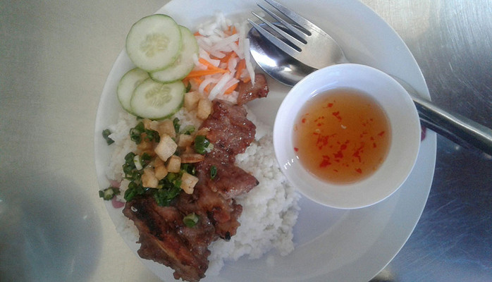Út Trúc - Cơm Tấm Sườn Cọng - Lãnh Binh Thăng