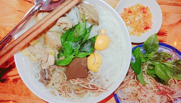 Túc Túc Food - Cơm Văn Phòng & Bún Gà Chanh Ớt