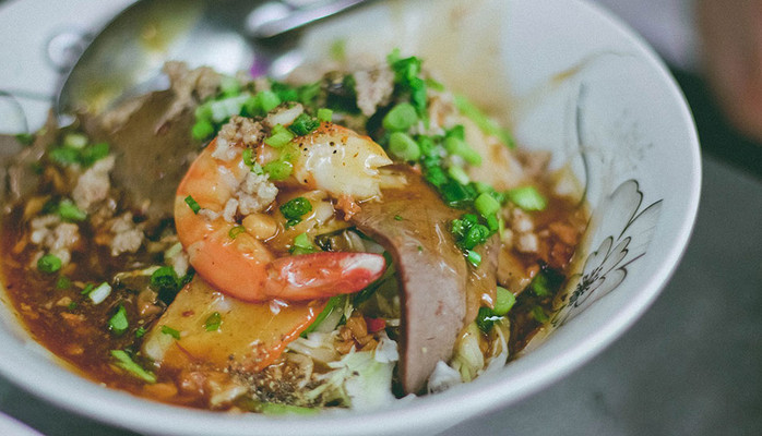 Má Chi - Hủ Tiếu Mỹ Tho