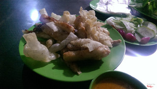 Nem nướng + chả ram bắp