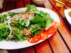 salads cá ngừ