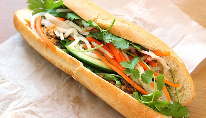 Bánh Mì Ba Lẹ - Đường 2 Tháng 4