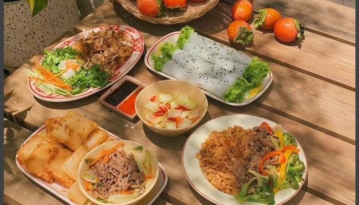 Út Chu Quán - Bún Đậu & Phở Cuốn