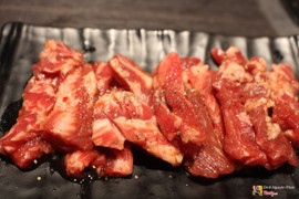 Liên sườn bò ăn vui vui, nhưng cũng chỉ là vui vui thôi