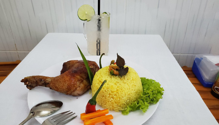 Bích Anh - Cơm Trưa Văn Phòng