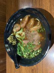 Beef and tendon noodle