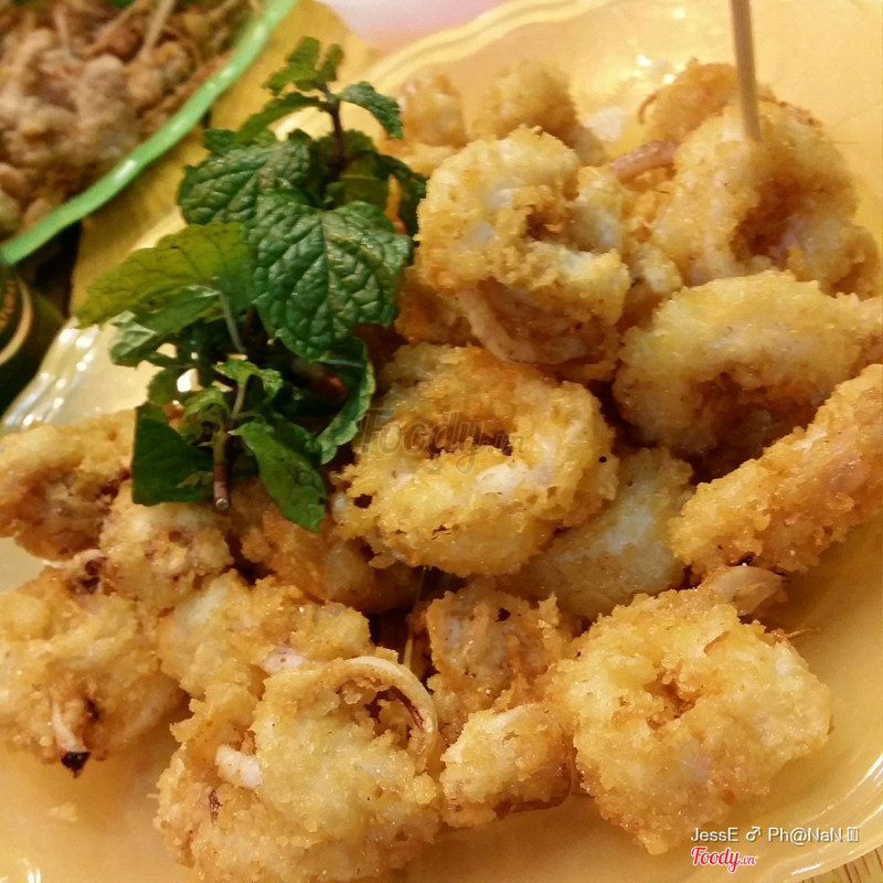 Mực lăn bột chiên bơ 150k