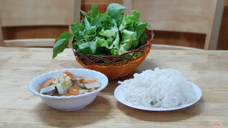 B&#250;n chả H&#224; Nội