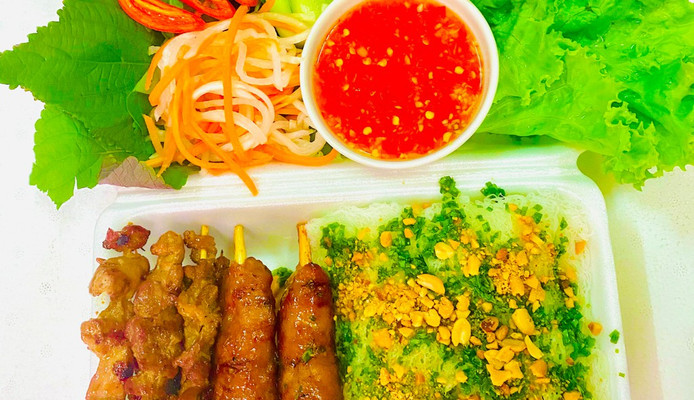 Bánh Hỏi Thịt Xiên Nướng