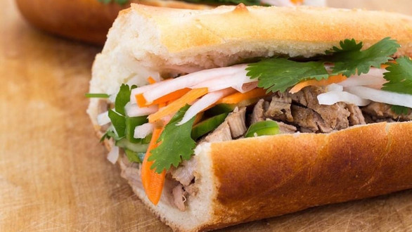 Bé Lợi - Bún Thịt Nướng & Bánh Mì