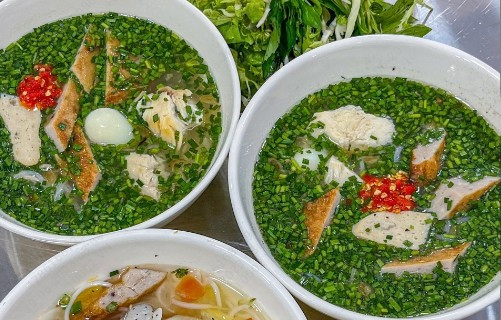 Bánh Canh Hẹ 18A - Nguyễn Thị Minh Khai