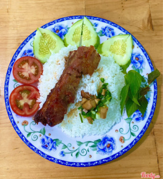 Cơm sườn 