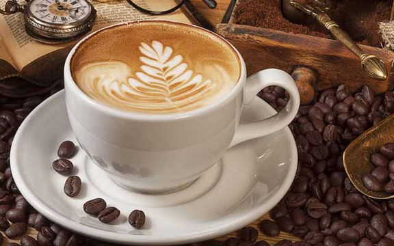 Quán Cafe - Cách Mạng Tháng 8