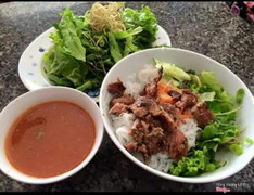 BÚN THỊT NƯỚNG