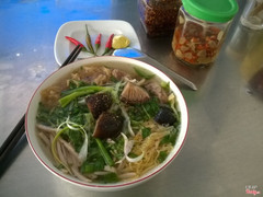 Bún thang