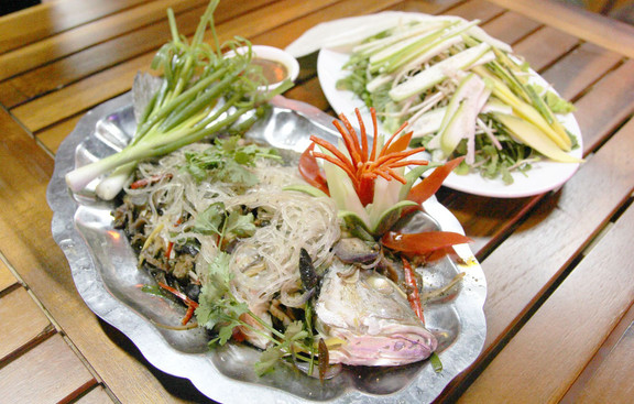 Dịch Vụ Tiệc Cưới Ba Nhì