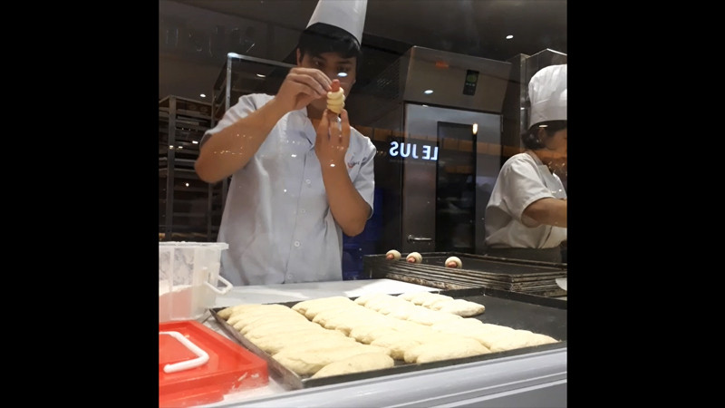 Bread Talk - Saigon Centre