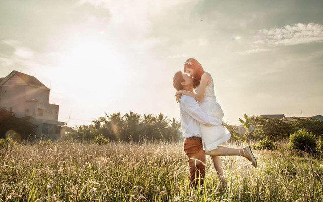 Ray - Studio & Áo Cưới