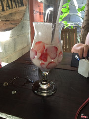 Sữa chua dâu dằm 30k