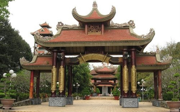 Du Lịch Sinh Thái Văn Hóa Dân Tộc Thiểu Số Củ Chi