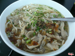 bánh canh nấm 30k