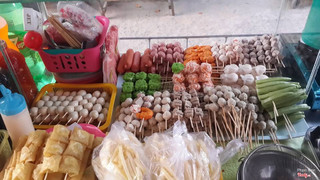 Bán Tết ạ :D