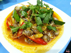 Ốc hương xào bơ tỏi