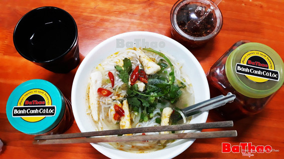 Bánh canh đầu cá lóc