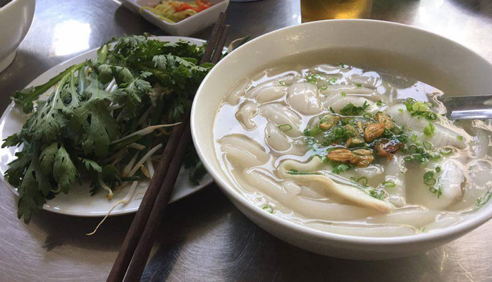 Bánh Canh Bột Gạo - Nguyễn Trung Trực