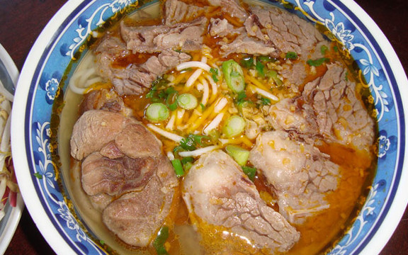 Bún Bò Hẻm Số 9