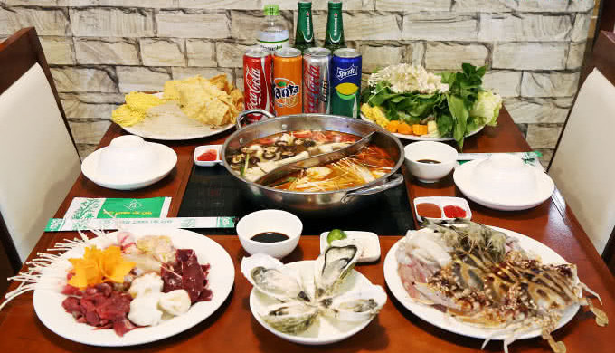 Trúc Quyên Lầu - Buffet Lẩu & Nướng - Times City