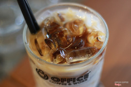 Chỉ là món sữa tươi thông thường nhưng dưới bàn tay các Barista của Office thì nhìn thật là hấp dẫn