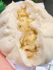 Bánh bao gà phomai