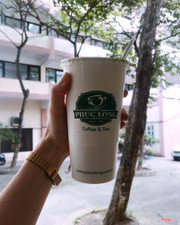 Matcha thơm mùi trà xanh kết hợp vị béo béo của sữa, vị ngọt dịu, có vị hơi đắng của trà. Đặc biệt uống trà vị này đẹp cho da lắm nghennn 🥰