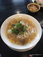 Chén súp cua size nhỏ nhưng thực tế khá to 😂