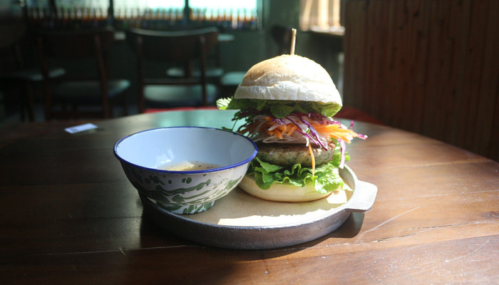 Bun Cha Burger - Từ Hoa