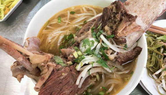 Bún Bò Huế 106 - Bún Bò - 106 Nguyễn Khuyến