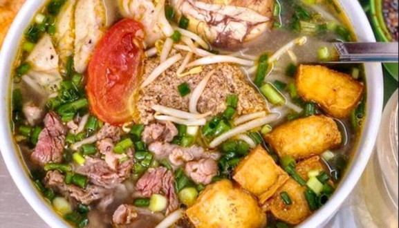 Bún Riêu Linh - Đối Diện 21/171 Nguyễn Ngọc Vũ