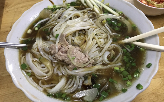 Phở Tiến Lợi - Nơ Trang Long