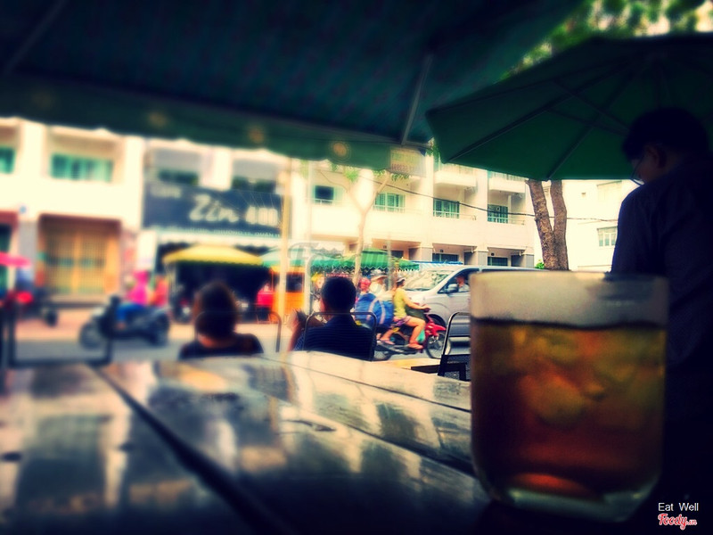 Mặt trước