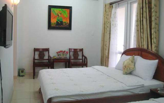 Hương Sơn Hotel - Hùng Vương