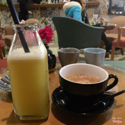 nước ép thơm + cafe trứng