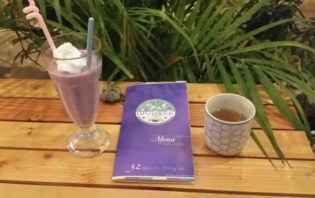 Lavender Coffee & Food